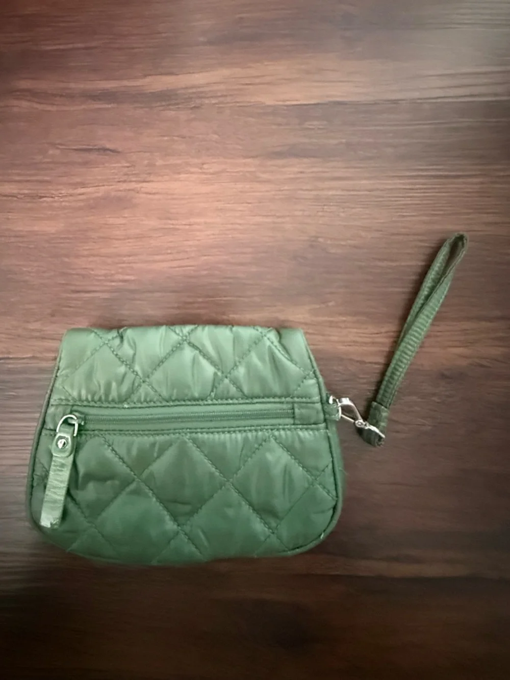 Vera Bradley Quilted Puffy Wristlet Small - Picture 4 of 5